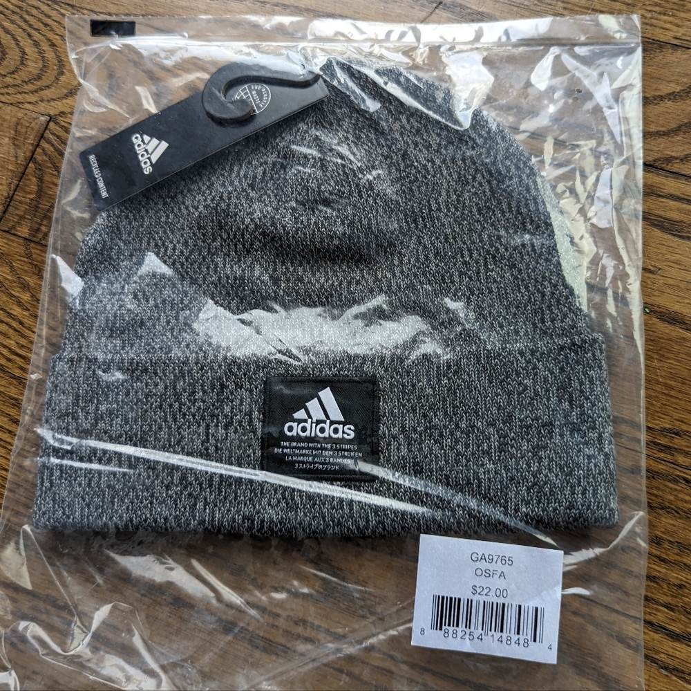 Adidas Beanie-New